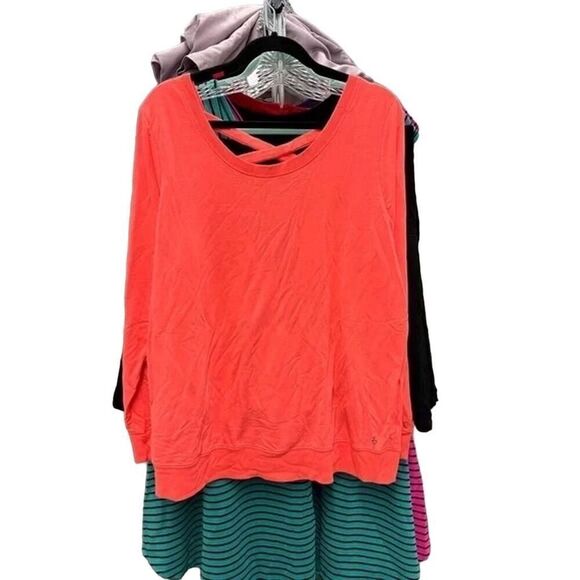 Torrid Active Women's Long Sleeve V-Neck Top Coral Size 2X - Picture 1 of 3